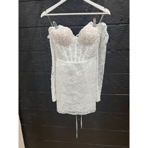 Rosie Etienne White Dress Size 8 Retails $700 - Picture 4 of 6